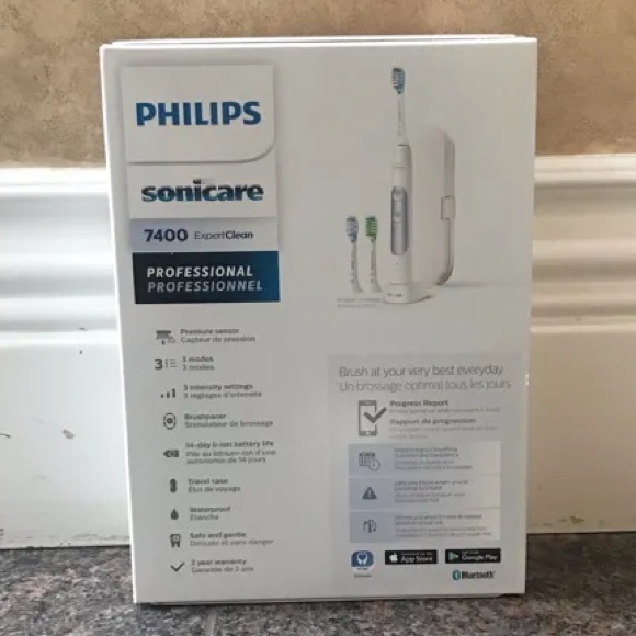 SOLD Philips SoniCare Electric Toothbrush 7400 - Picture 2 of 4